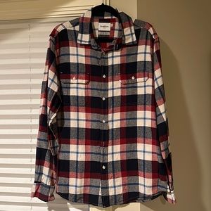 Goodfellow & Co large blue and red flannel. Worn a few times. Great condition.